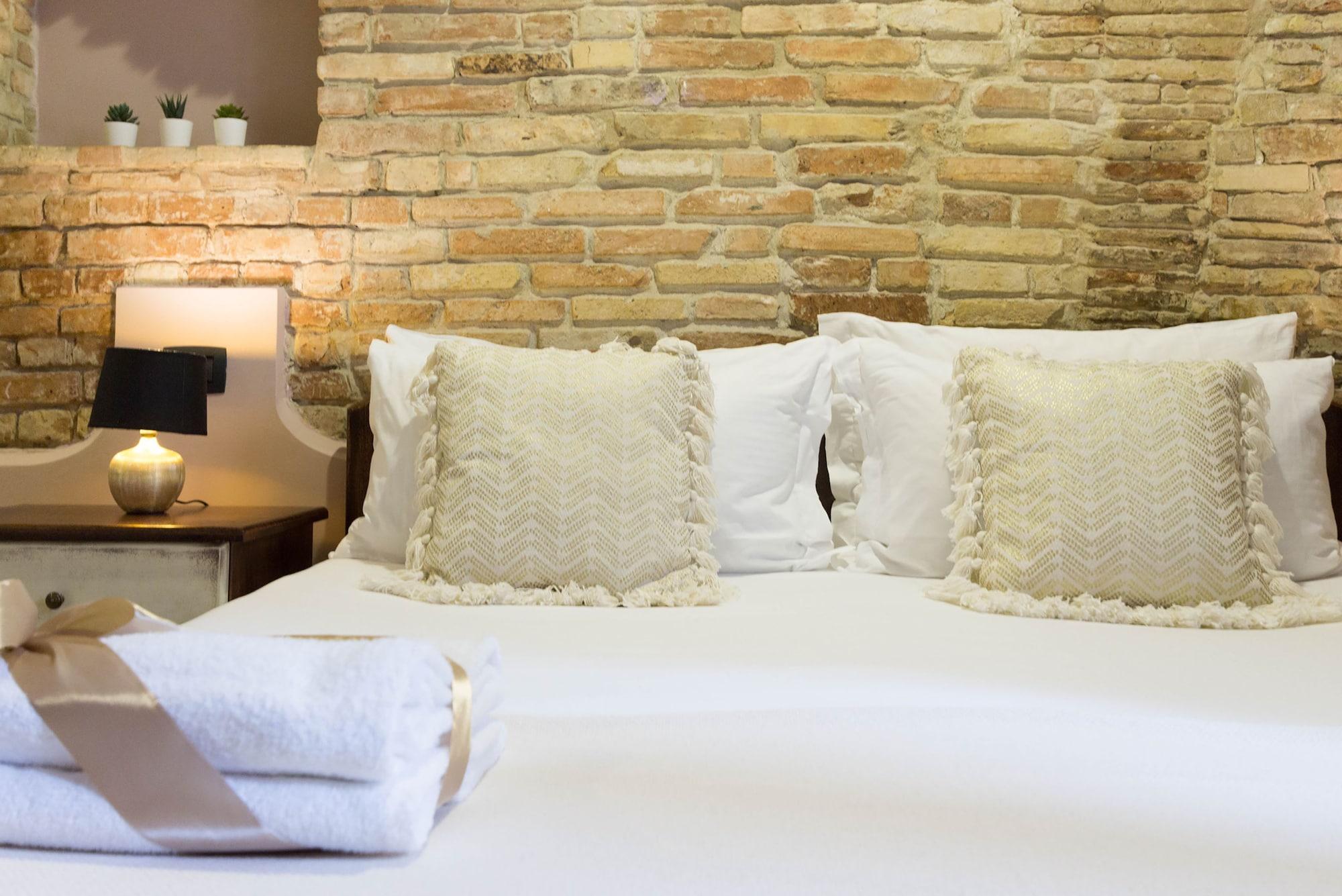 Arcobaleno Rooms Cagliari Luaran gambar