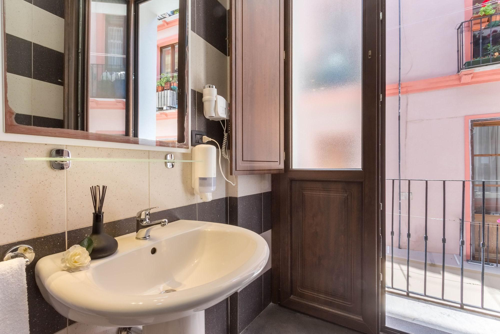 Arcobaleno Rooms Cagliari Luaran gambar