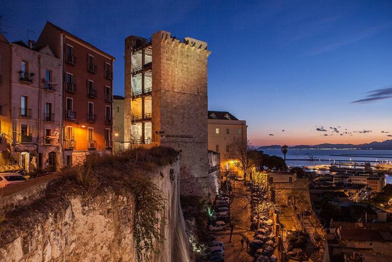 Arcobaleno Rooms Cagliari Luaran gambar