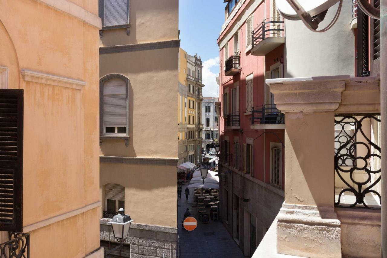 Arcobaleno Rooms Cagliari Luaran gambar